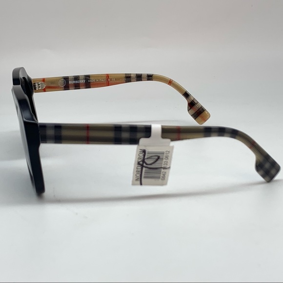 MAXSOLD Burberry Men’s Sunglasses - Picture 3 of 11